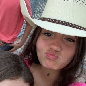 Meet your Posher, Marki